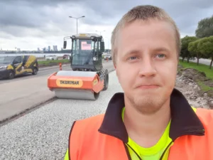  Tallinn, Pirita tee - bussiradade juurdeehitus